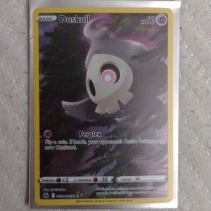 POKEMON-Duskell full art holographic #GG28 ultra rare. Perfect condition